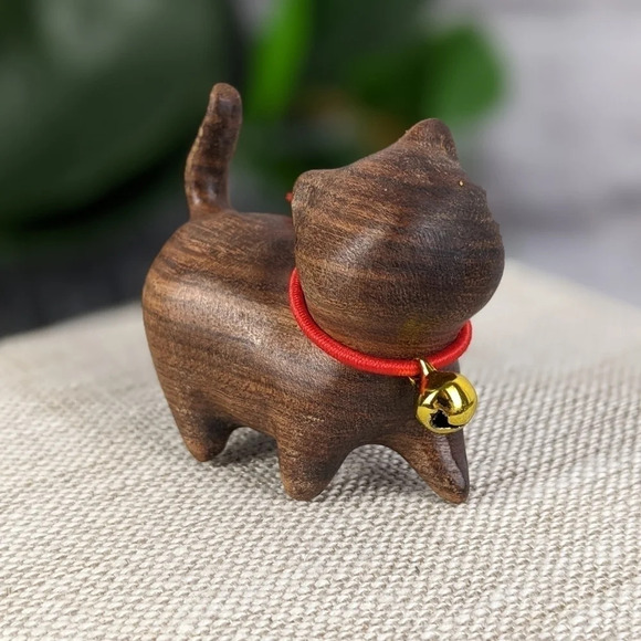 Wooden hand carved cat statue figurine kitty brown wood color, tail up prancing - Picture 2 of 8